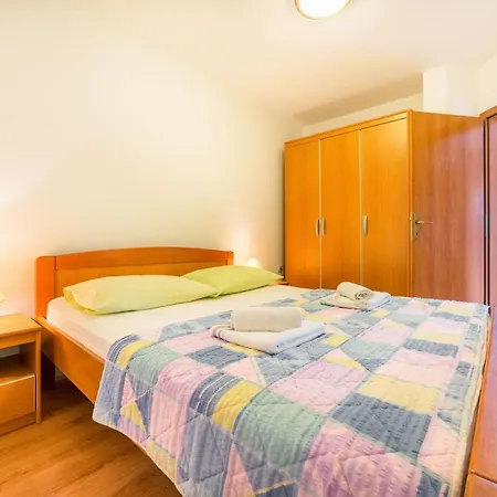 Apartmán Lovas *